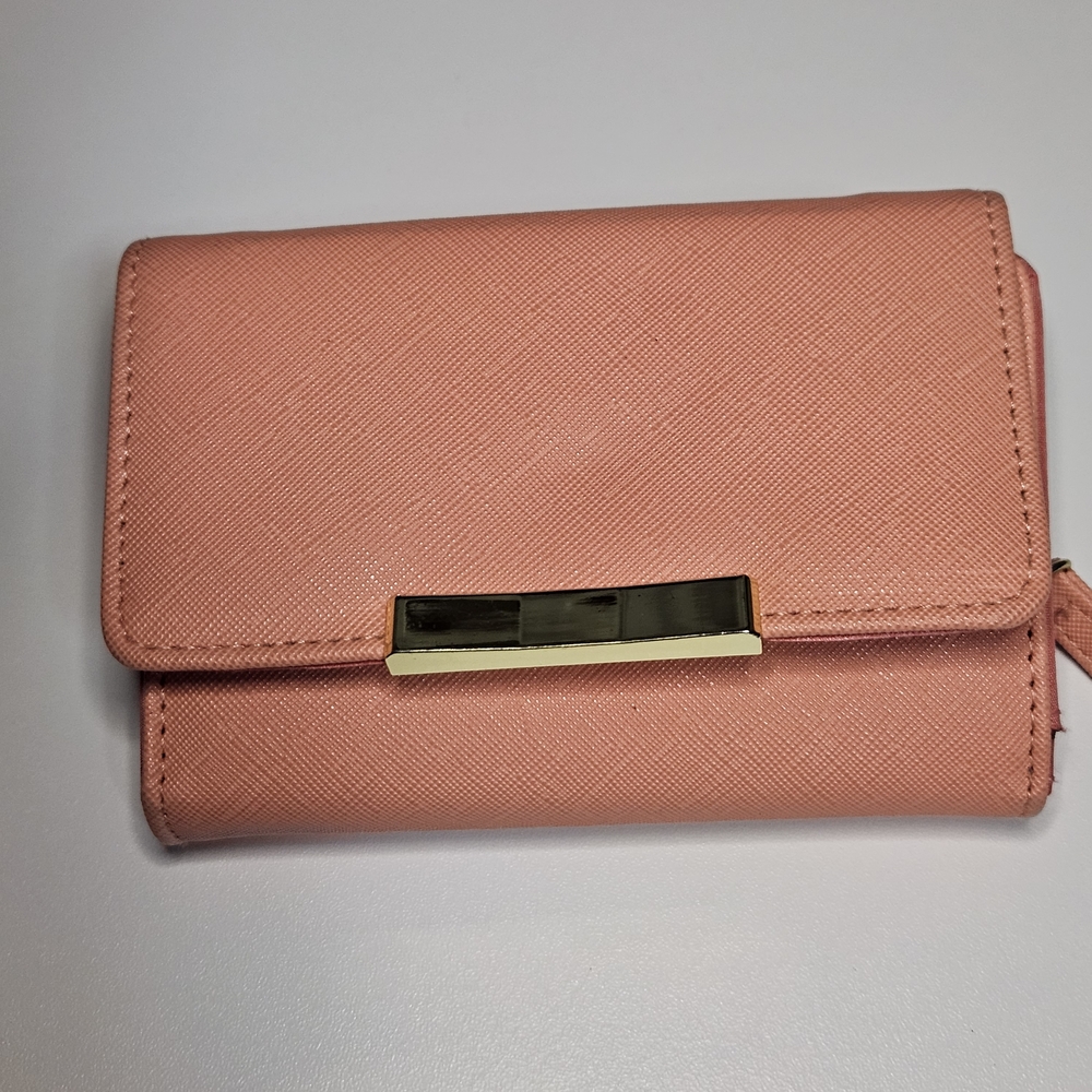 Small Coral Kim Rodger Women's Wallet Like New
